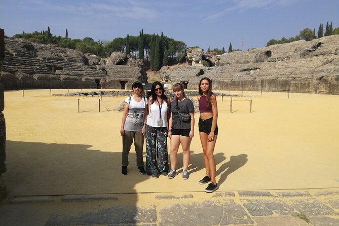 2-hour guided tour of Italica - Two hours among Roman homes and mosaics