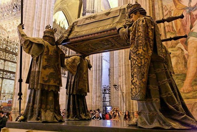 3-hour Seville Cathedral and Alcazar Skip-the-Line Combo Tour - Guide quality can shape the whole experience