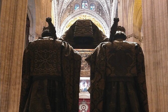 Alcazar and Cathedral, the must-sees, private tour. - Key points to know before booking