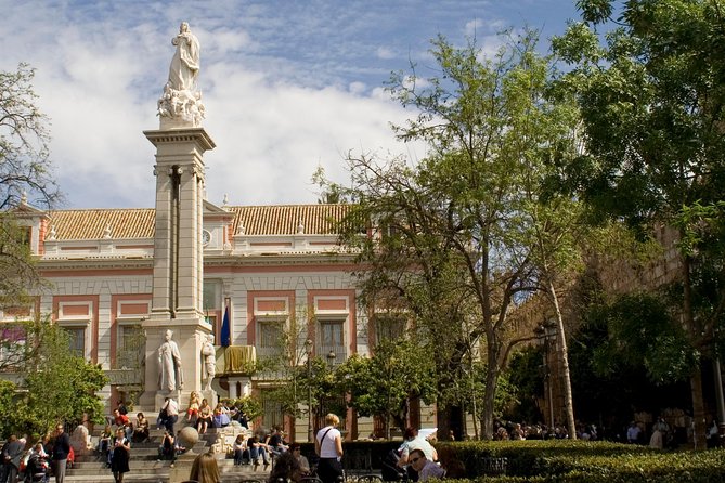 Alcázar and Jewish Quarter Guided Walking Tour in Seville - What $68 gets you
