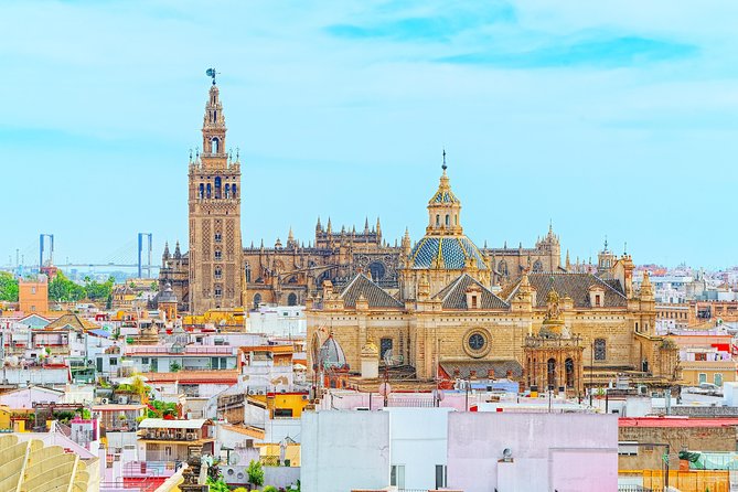 Alcazar, Cathedral and Giralda Guided Tour with Priority Tickets - The Giralda: a 104-meter climb with a city payoff