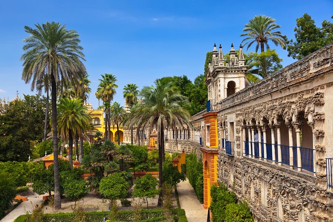 Alcazar, Cathedral and Giralda Guided Tour with Priority Tickets - What the $66.31 price gets you
