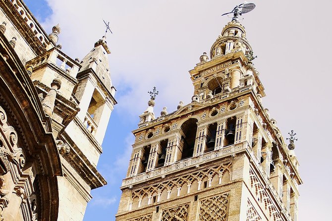 Alcazar & Cathedral of Seville Exclusive Group, max. 9 travelers - Meeting at the Immaculate Conception monument