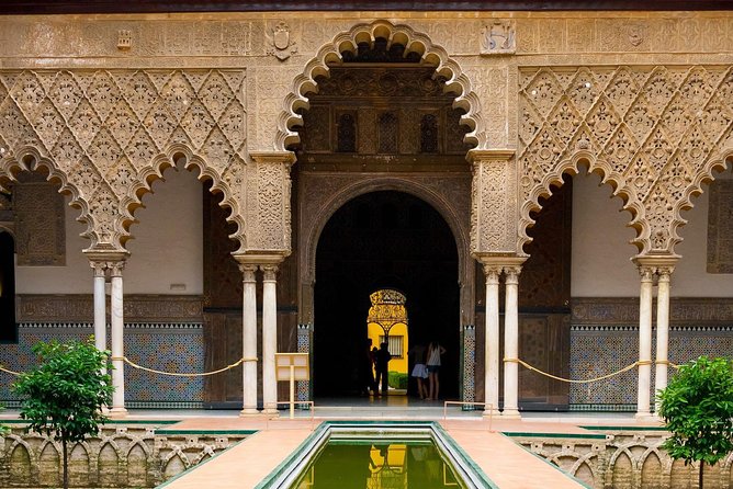 Alcazar & Cathedral of Seville Private Guided Tour - Entering Seville Cathedral