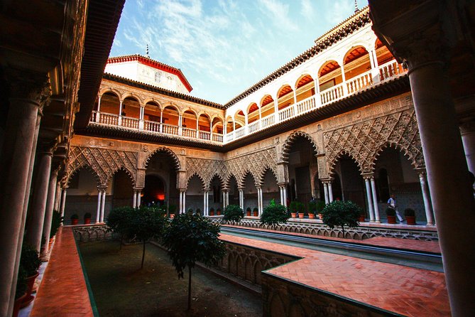 Alcazar & Cathedral of Seville Private Guided Tour - Choosing one monument or both