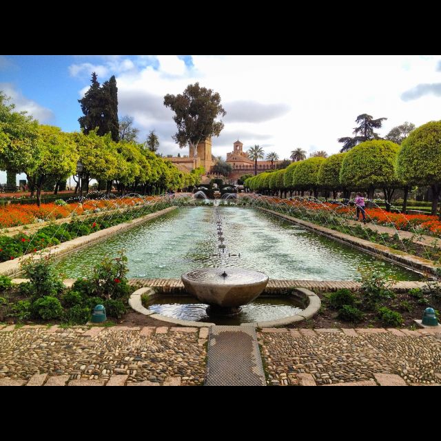 Alcazar of Cordoba Entry Ticket and Guided Tour - Who should book this Alcazar tour?