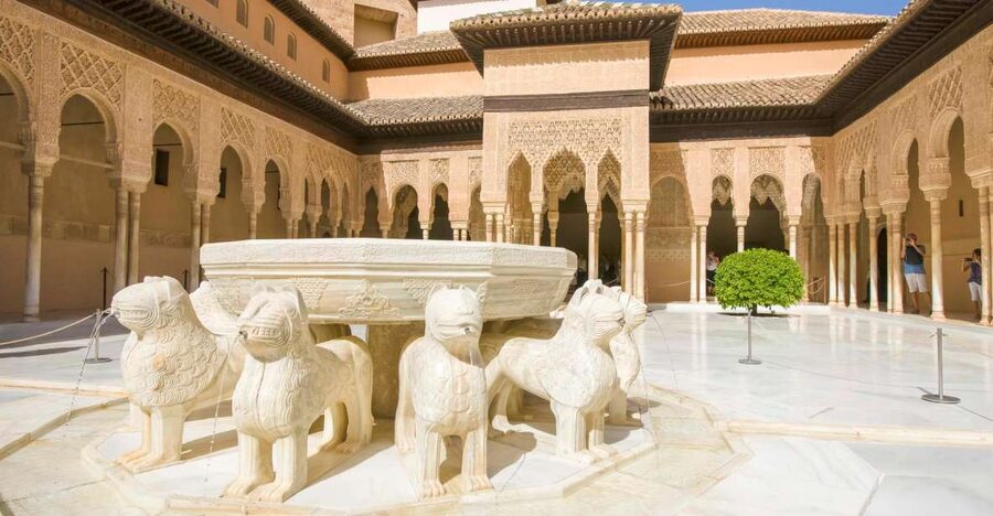 Alhambra and Albaicín Full-Day Private Tour from Seville - Key points to know before booking