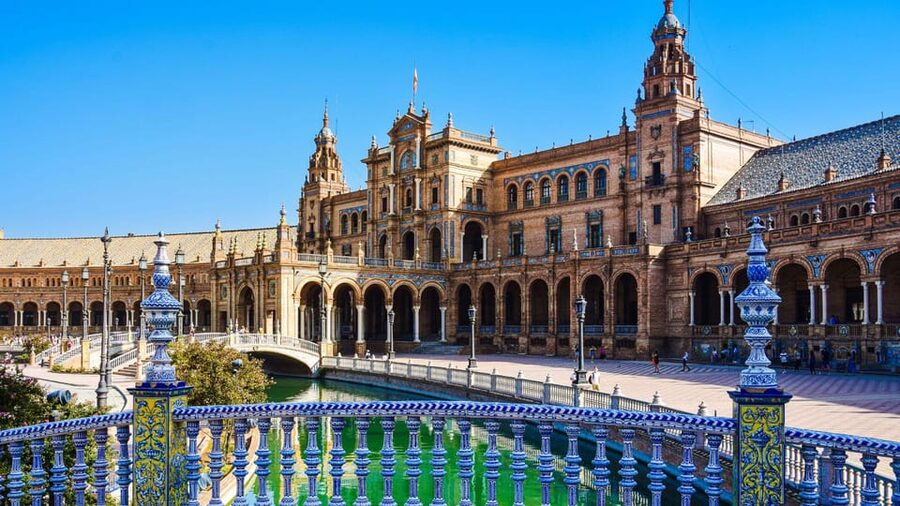 Best of Seville: Private Walking Tour with Local - Metropol Parasol and Seville’s modern side