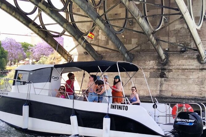 Boat Trip "Los Rincones del Guadalquivir" - Why the guides matter so much