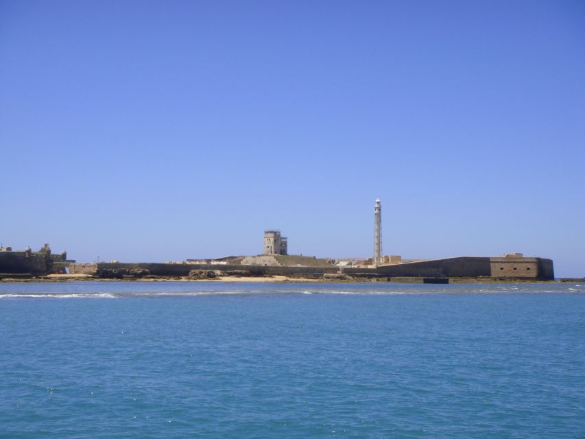 Cádiz: Bay of Cádiz Catamaran Tour with Host - The onboard bar and comfort