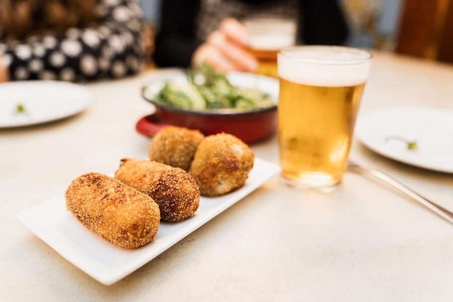 Cadiz Food Tour with Tapas & Drinks with a Local - Key things to know before you book