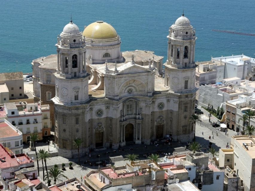 Cadiz: Guided City Tour - Who should book this Cadiz tour?