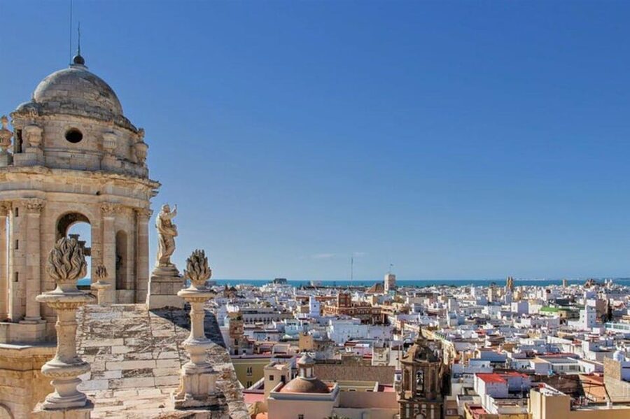 Cadiz: Must-See Highlights Walking Tour - Starting at Plaza de las Tortugas