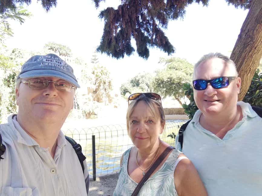 Cadiz: Private Tour with a Local - Local Food, Shopping, and Everyday Routes