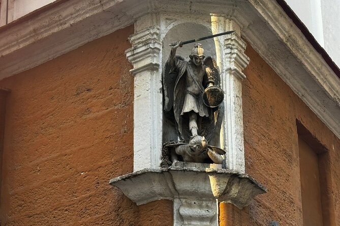 Cadiz to Vista de Gaviota : visit the Tavira Tower and Camera Obscura - Calle Ancha and Cádiz’s palace facades