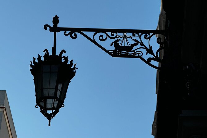 Cadiz to Vista de Gaviota : visit the Tavira Tower and Camera Obscura - Calle San Francisco ends above the city