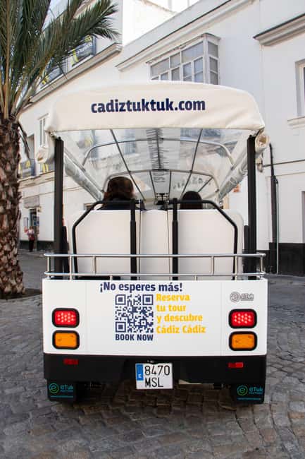 Cádiz TukTuk Tour with Audioguide - Puertas de Tierra and the Return to the Port