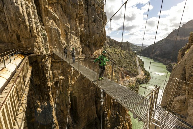 Caminito del Rey Day Trip from Seville - The long ride from Seville