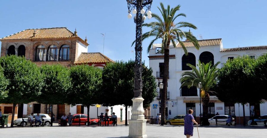 Carmona: City Walking Tour - Starting at the ancient Puerta de Sevilla