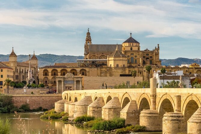 City of Caliphs: A Self-Guided Walking Tour of Córdoba’s History - Finish with Córdoba’s grand public squares