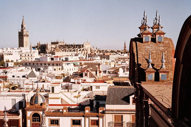 Complete Triana Tour "Corrales included". - Soap tunnels, old factories, and Triana ceramics