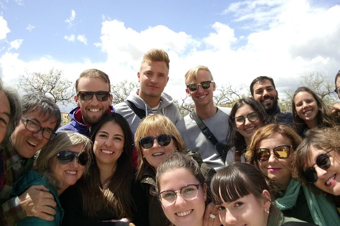 Complete Triana Tour "Corrales included". - From the Torre del Oro to Triana’s river edge