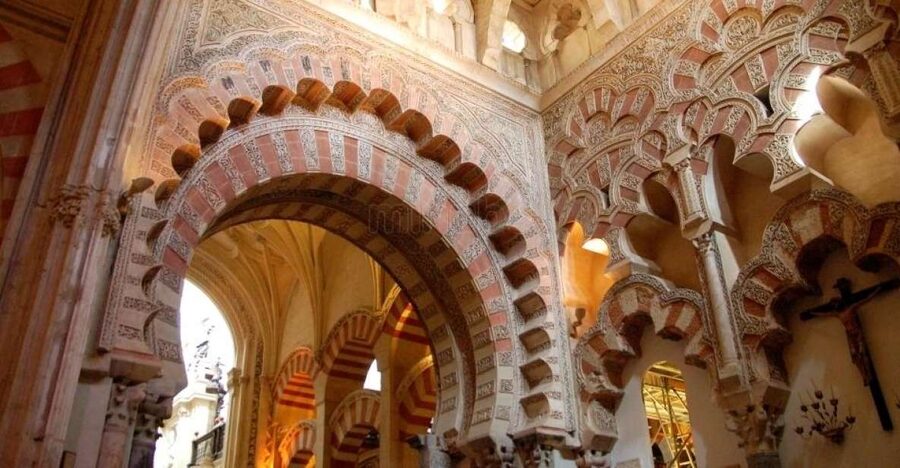 Cordoba: Early Bird Private Tour of the Mosque-Cathedral - Why the Mosque-Cathedral deserves your first morning hour