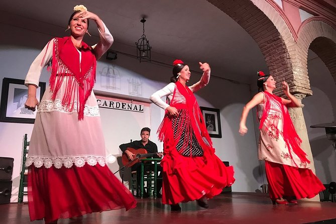 Cordoba Flamenco Show at Tablao El Cardenal with a Drink - A closer look at the 90-minute itinerary