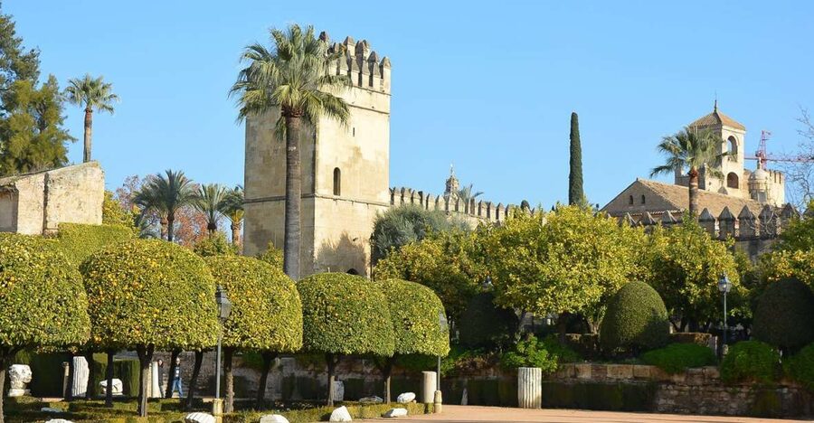 Cordóba: Gardens & Fortress of Catholic Monarchs Guided Tour - Key points at a glance
