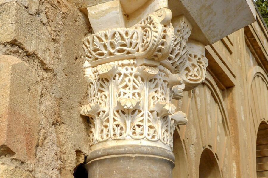 Córdoba: Guided Tour of Azahara Medina - What the walking option is like