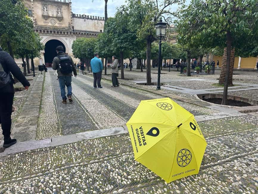 CORDOBA: GUIDED TOUR OF THE MOSQUE-CATHEDRAL OF CORDOBA WITHOUT QUEUES SPANISH - Small groups, headsets, and the 75-minute pace