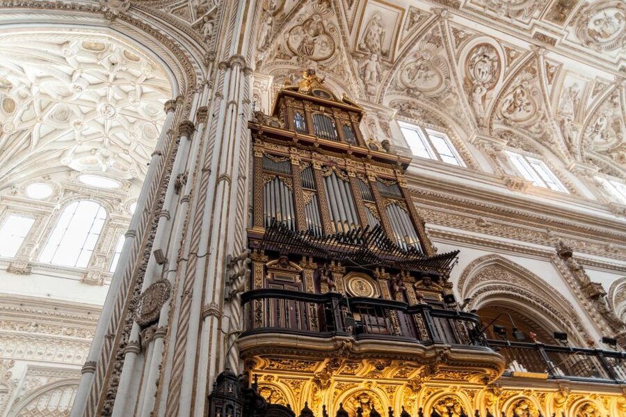 Cordoba: Jewish Quarter and Mosque-Cathedral Guided Tour - Why the Mosque-Cathedral deserves a guided visit