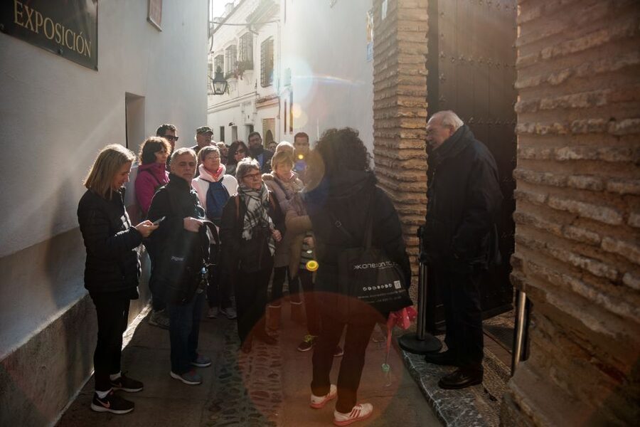Cordoba: Jewish Quarter and Mosque-Cathedral Guided Tour - Who should book this Córdoba tour?