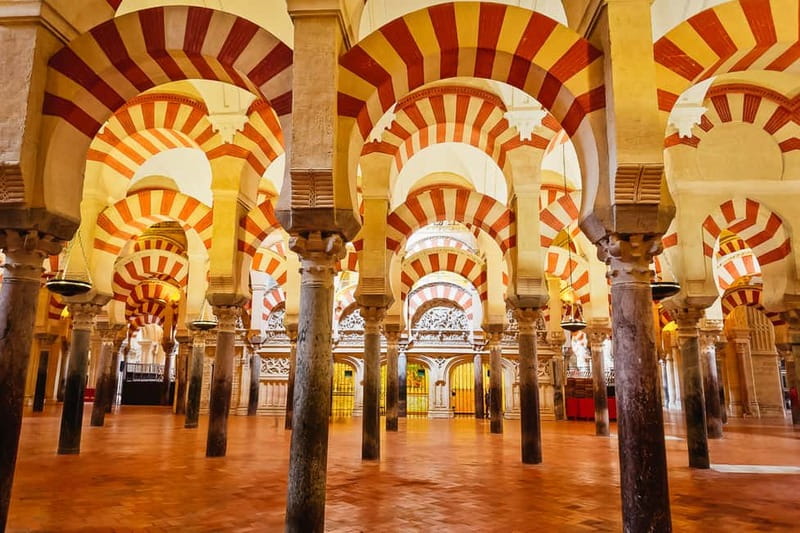 Córdoba: Jewish Quarter, Mosque, and Alcázar Tour - Timing, Meeting Points, and What to Bring