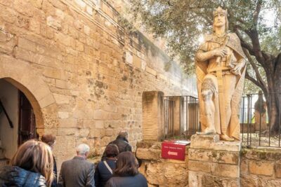 Monuments Walking Tour