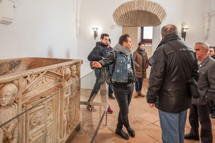 Cordoba: Monuments Walking Tour - Who will get the most from this tour