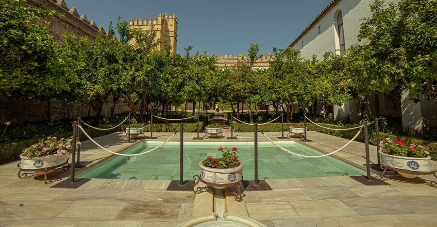 Córdoba: Mosque-Cathedral and Alcazar Tour - Why Córdoba’s Mosque-Cathedral deserves the first word