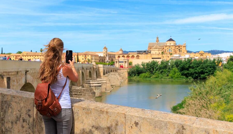 Cordoba: Mosque-Cathedral E-Ticket with Audio Guide - Inside the red-and-white arches