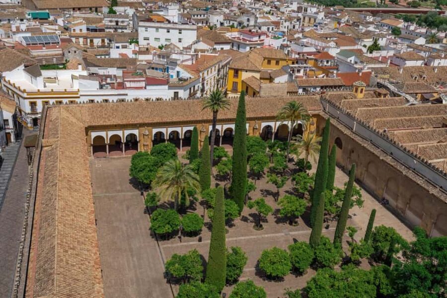 Cordoba: Mosque-Cathedral E-Ticket with Audio Guide - Self-guided audio or live guide?