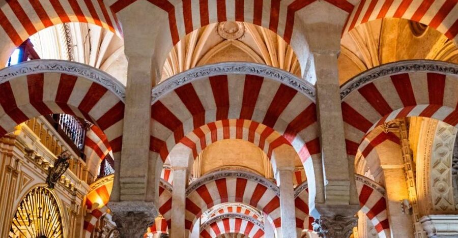 Córdoba: Mosque-Cathedral Guided Tour - Beginning in the Patio de los Naranjos