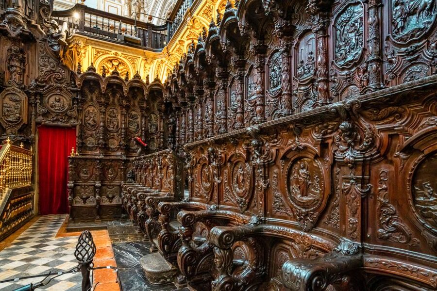 Cordoba Mosque-Cathedral: Skip-the-Line Guided Tour - From the Visigothic basilica to Abd al-Rahman I