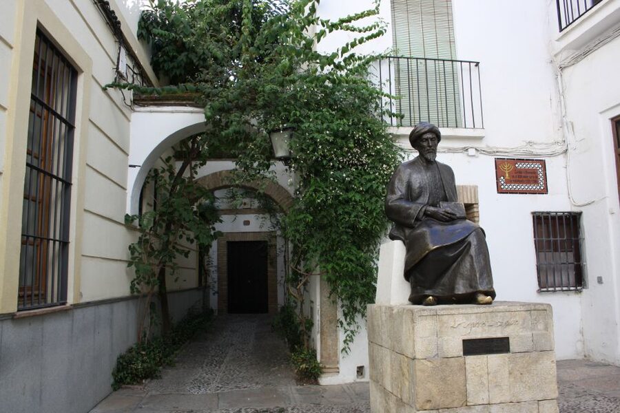 Córdoba Mosque, Jewish Quarter and Alcázar 3-Hour Tour - Key points to know before booking