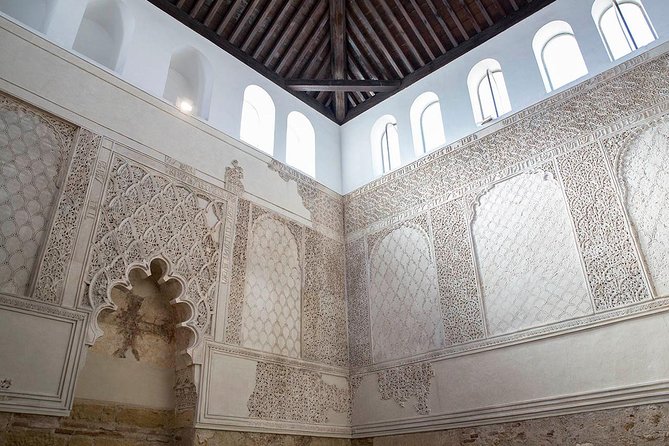 Cordoba: Mosque, Jewish Quarter and Alcazar - Maimonides and the small streets of the Jewish Quarter