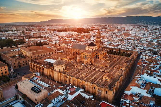 Cordoba Mosque & Jewish Quarter Guided Tour with tickets - Entering the Mosque-Cathedral