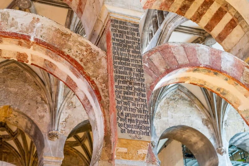 Córdoba: Mosque, Jewish Quarter & Tour with Ticket - Clothing, timing, and practical details