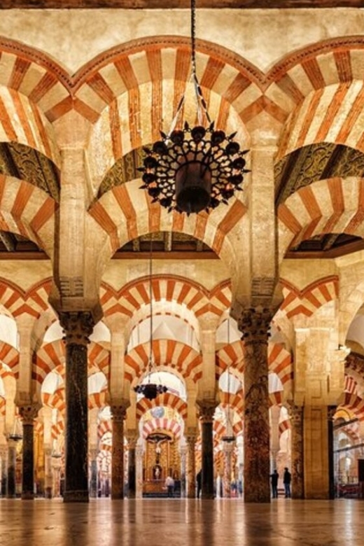Córdoba: Private Mosque-Cathedral and City Tour - Inside the Mosque-Cathedral for 75 minutes