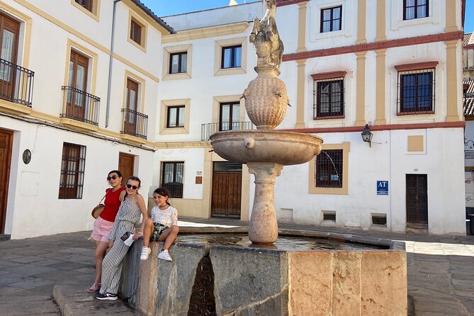 Córdoba Scavenger Hunt and City Highlights Walking Tour - How the scavenger hunt actually works