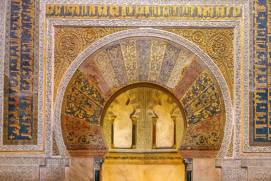 Córdoba: Skip-the-Ticket-Line Mosque-Cathedral Guided Tour - What the guide quality is really like