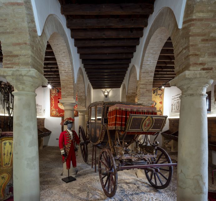 Córdoba: Viana Palace Gardens and Patios Entry Ticket - Finding the entrance and planning your visit