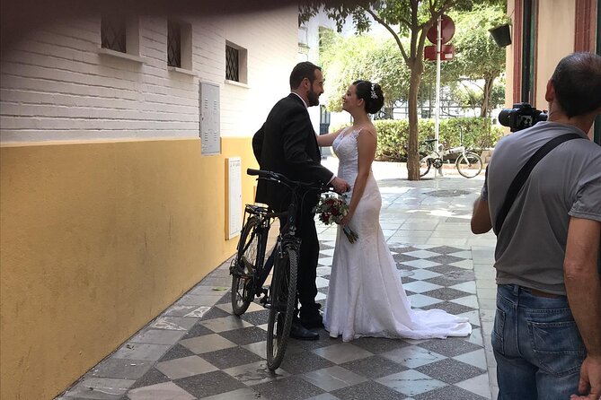 Electric Bike Tour in Seville - What the guides add to the ride